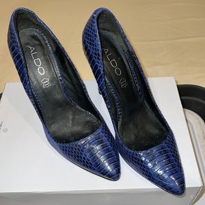 Aldo Snakeskin heels